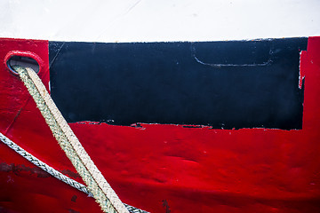 Image showing Mooring line of a trawler