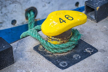 Image showing Mooring line of a trawler