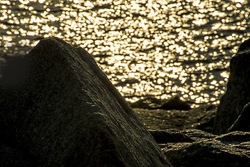 Image showing Sunrise over the ocean