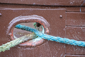 Image showing Mooring line of a trawler