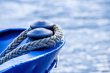 Image showing Mooring line of a trawler