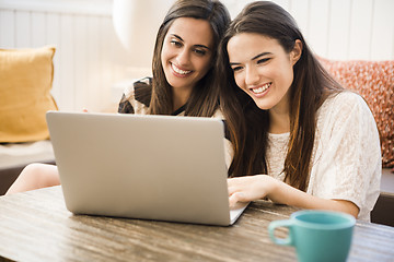 Image showing Best friends studying