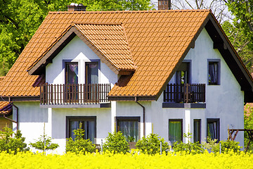 Image showing Suburban House 