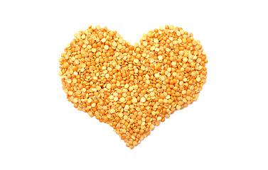 Image showing Yellow split peas in a heart shape