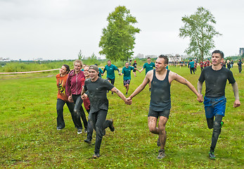 Image showing Team finishes in cross-country race.Tyumen