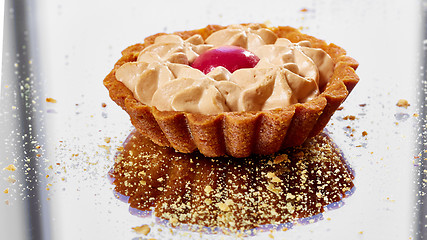 Image showing Sweet tartlets filled with cream 