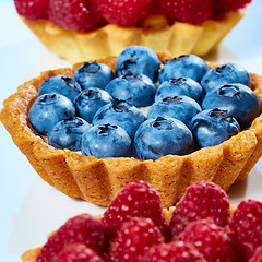 Image showing fruit tartlets with raspberries and blueberries 