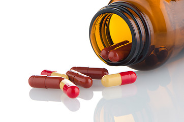 Image showing Pills from bottle