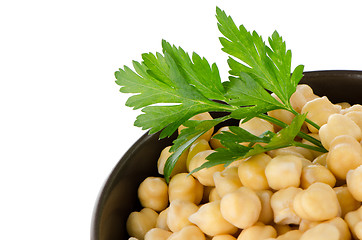 Image showing Chickpeas in a brown bowl