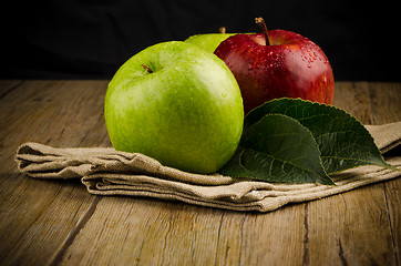 Image showing Apples in a napkin