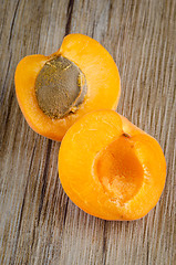 Image showing Apricots 