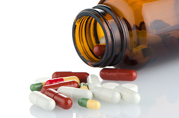 Image showing Pills from bottle