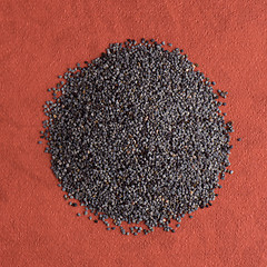 Image showing Circle of poppy seeds