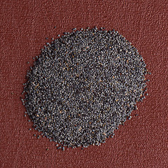 Image showing Circle of poppy seeds