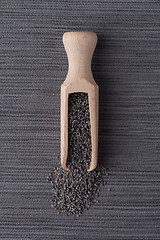 Image showing Circle of poppy seeds