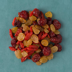 Image showing Circle of mixed dried fruits