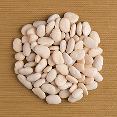 Image showing Circle of white beans