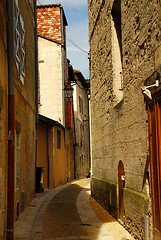 Image showing Narrow street in Perigueux