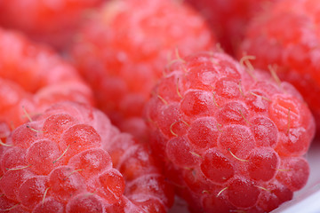 Image showing Ripe red raspberries close up