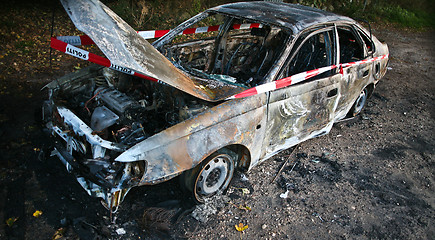 Image showing Car burned after an accident in denmark
