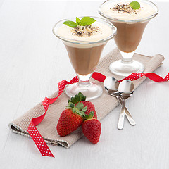 Image showing Chocolate mousse and strawberries