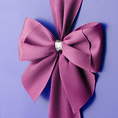 Image showing Pink bow