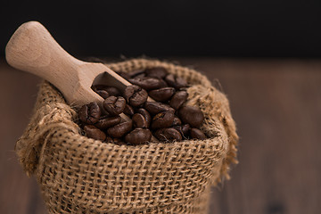 Image showing Coffee grains in a bag