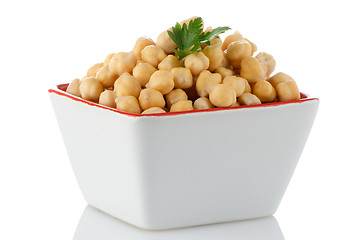 Image showing Closeup of a bowl with boiled chickpeas