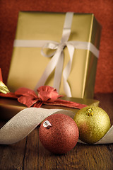 Image showing Christmas gift box