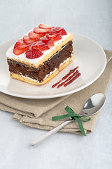 Image showing Chocolate strawberry cake 