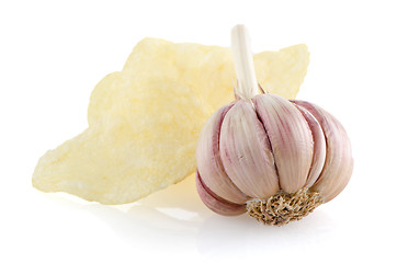 Image showing Potato chips and garlic