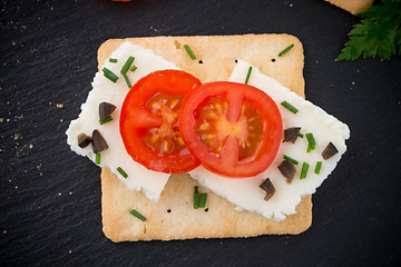 Image showing Crispbread with fromage