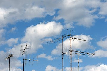 Image showing antenas in the sky