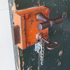 Image showing Old lock in a prison