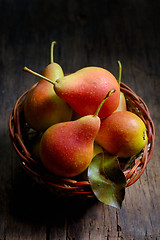 Image showing natural pears in the basket