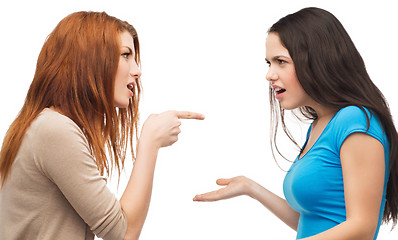 Image showing two teenagers having a fight