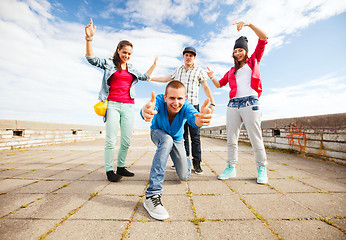 Image showing group of teenagers dancing