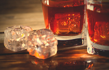 Image showing ice and whisky,