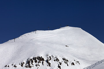 Image showing Off-piste slope and ropeway