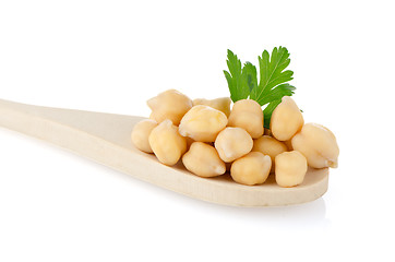 Image showing chickpeas over spoon 