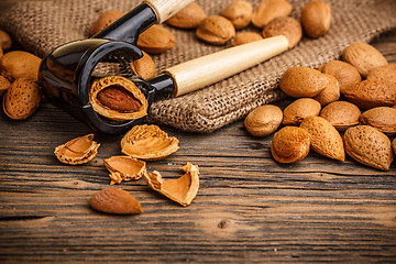 Image showing Almonds