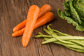 Image showing Carrots and green beans