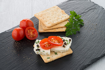 Image showing Crispbread with fromage