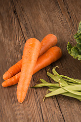 Image showing Carrots and green beans