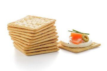 Image showing Crackers with cheese and tomato