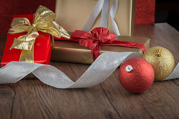 Image showing Christmas gift box