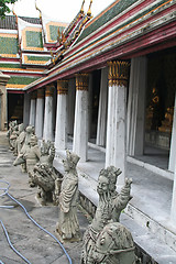 Image showing Buddhist statuettes