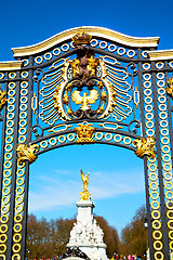 Image showing in london england the  metal gate  royal palace