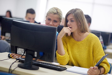 Image showing students group in computer lab classroom