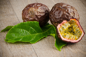 Image showing Passion fruits